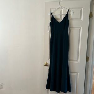 Lulus hunter/deep green floor length trumpet gown